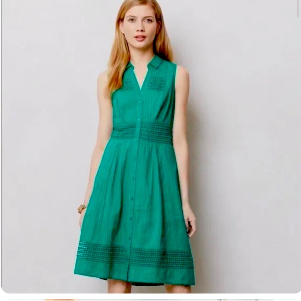 Maeve for Anthropologie. Swiss Dot Sleeveless Shirtdress. Green. Size 2.